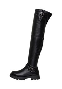 Bota de cuero negra hasta la rodilla con suela gruesa y dos hebillas de plata ajustables, una cerca del tobillo y otra en la parte superior del cañón.