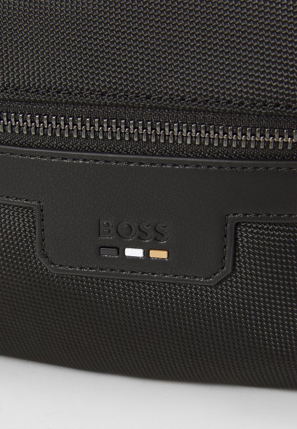 RAY BUMBAG - Bum bag3