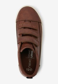 Next STRAP TOUCH FASTENING - Matalavartiset tennarit - tan