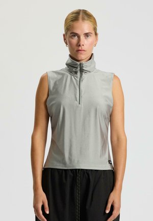 Top - silver
