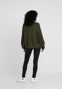 Monki Trui - khaki