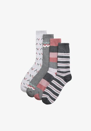 Cuatro pares de calcetines: gris claro con patrón en zigzag, gris con diseños geométricos, rosa polvo a rayas y gris oscuro con rayas finas.