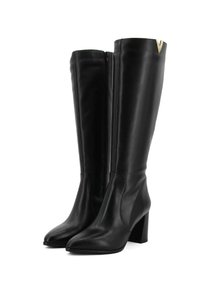 Stivali alti neri in pelle con punta affilata, tacco a blocco, zip laterale e dettaglio in oro nella parte superiore. Texture liscia in tutta la superficie.