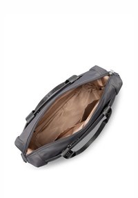 Borsa in pelle grigia con chiusura a zip, caratterizzata da un ampio interno beige e diversi scomparti. Dispone di manici neri robusti.