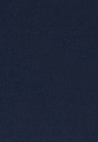 Fond texturé bleu marine foncé uni avec de subtiles variations dans les nuances et le grain.