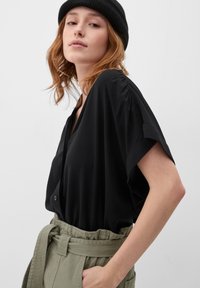 QS Overhemdblouse - schwarz