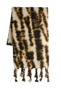 Uldkast med et beige og mørkebrunt leopardmønster. Har fletede frynser i bunden, som tilfører struktur og detalje.