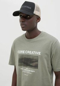 Jack & Jones RUNDHALSAUSSCHNITT  - Printtipaita - shadow