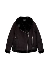 Schwarze Kunstfell-Bikerjacke mit weitem Kragen, asymmetrischem Frontreißverschluss, Reißverschlusstaschen und Schnallendetails am Saum und an den Ärmeln.