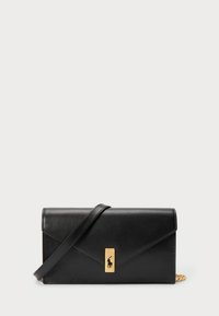 Seleccionado, black