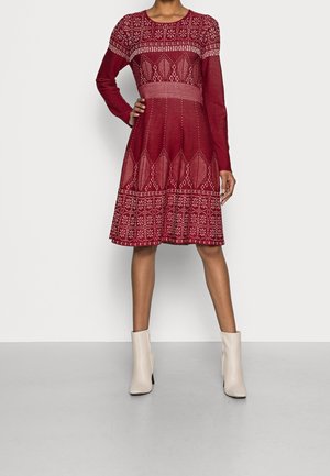 Strickkleid - red