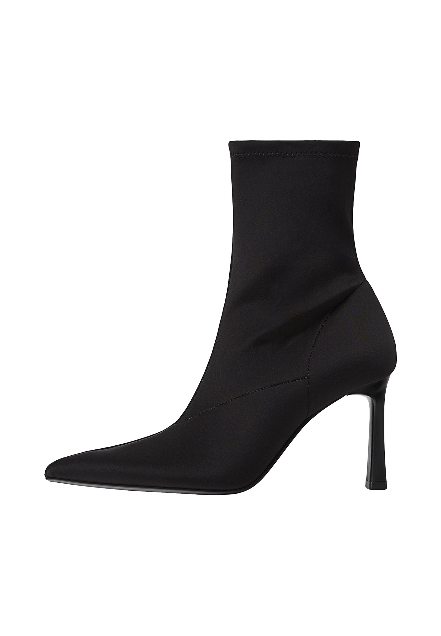 Classic ankle boots
