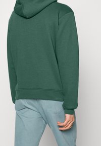 FADED Jersey con capucha - dark green