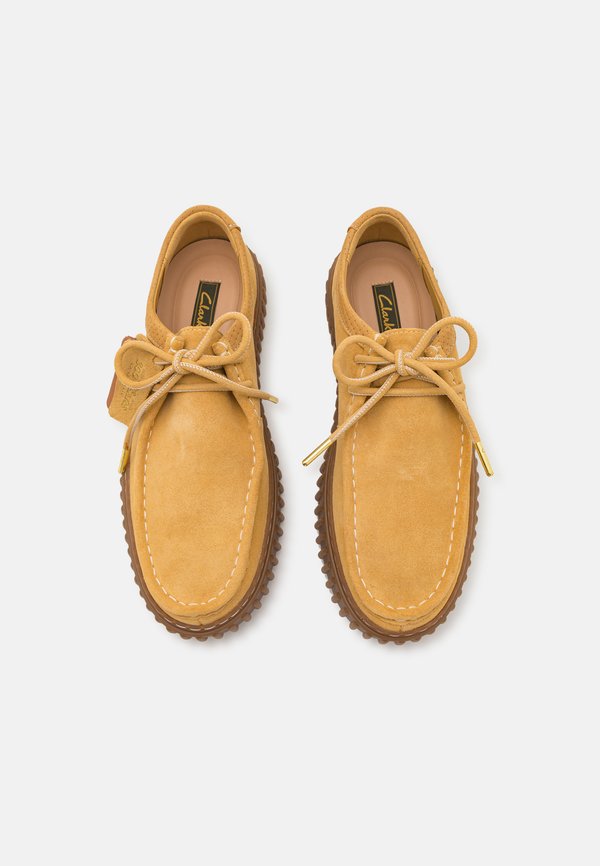 TORHILL LO - Casual lace-ups - golden tan4