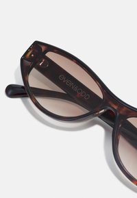 Even&Odd Gafas de sol - brown