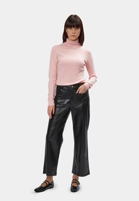 INFLUENCER HIGH-NECK BASIC - Strickpullover - rose