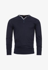 Unselected, sky captain