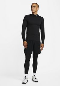 Nike Performance WARM  MOCK - Langarmshirt - black