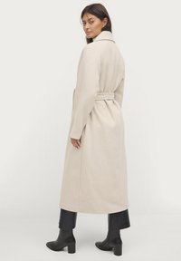 Ellos Collection AMINA - Klassisk frakke - hellbeige