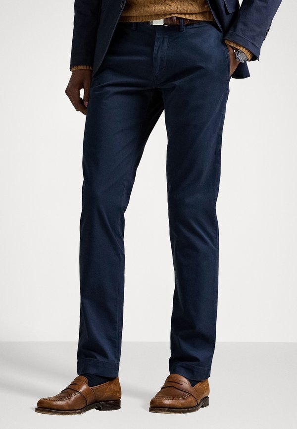 WASHED STRETCH SLIM FIT CHINO TROUSER - Chinos - nautical ink