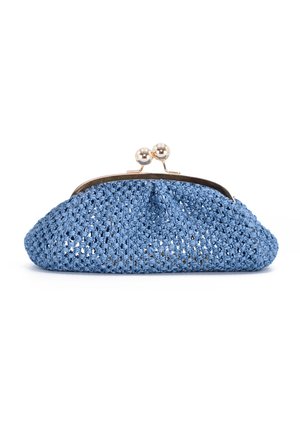 Borsa a pochette intrecciata blu di forma rotonda, con chiusura metallica caratterizzata da due elementi sferici e una texture a trama aperta.