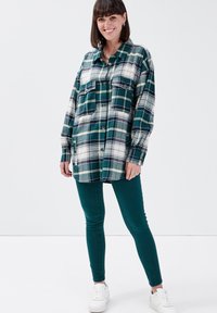 Cache Cache 5-POCKET - Jeans Skinny - vert foncé