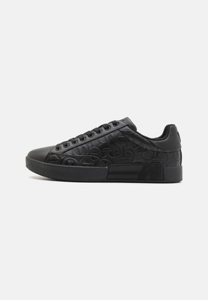 CASERTA - Zapatillas - black/green
