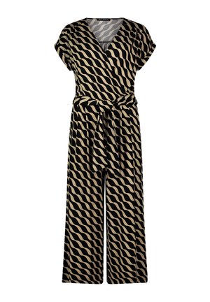 Sort og beige jumpsuit med bølgemønster, V-udskæring, korte ærmer og en bælte i taljen; lavet af et glat stof.