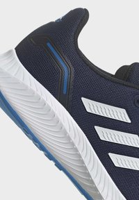 adidas Performance Zapatillas running asfalto - dark blue