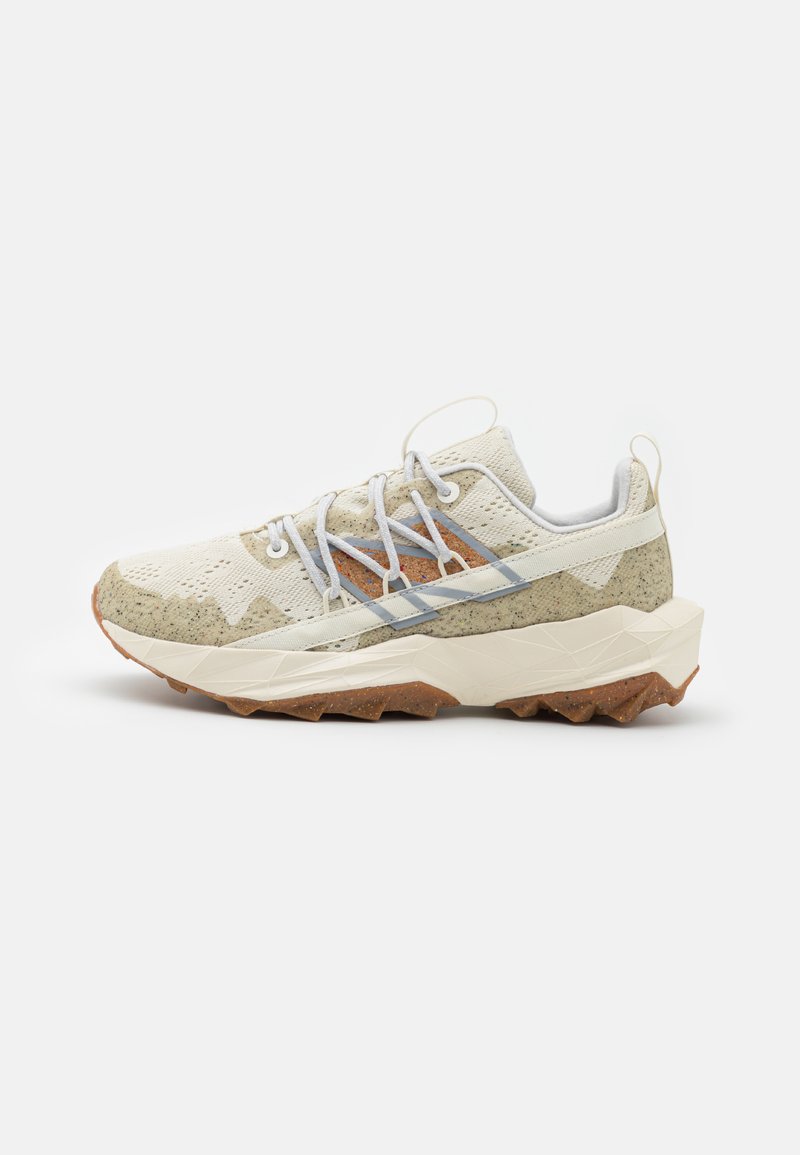 New Balance TEKTREL - Trail hardloopschoenen - white