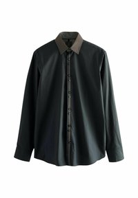 Camicia nera a maniche lunghe con colletto a righe marrone scuro e pattina con bottoni. Tessuto morbido e design affusolato per un aspetto elegante.