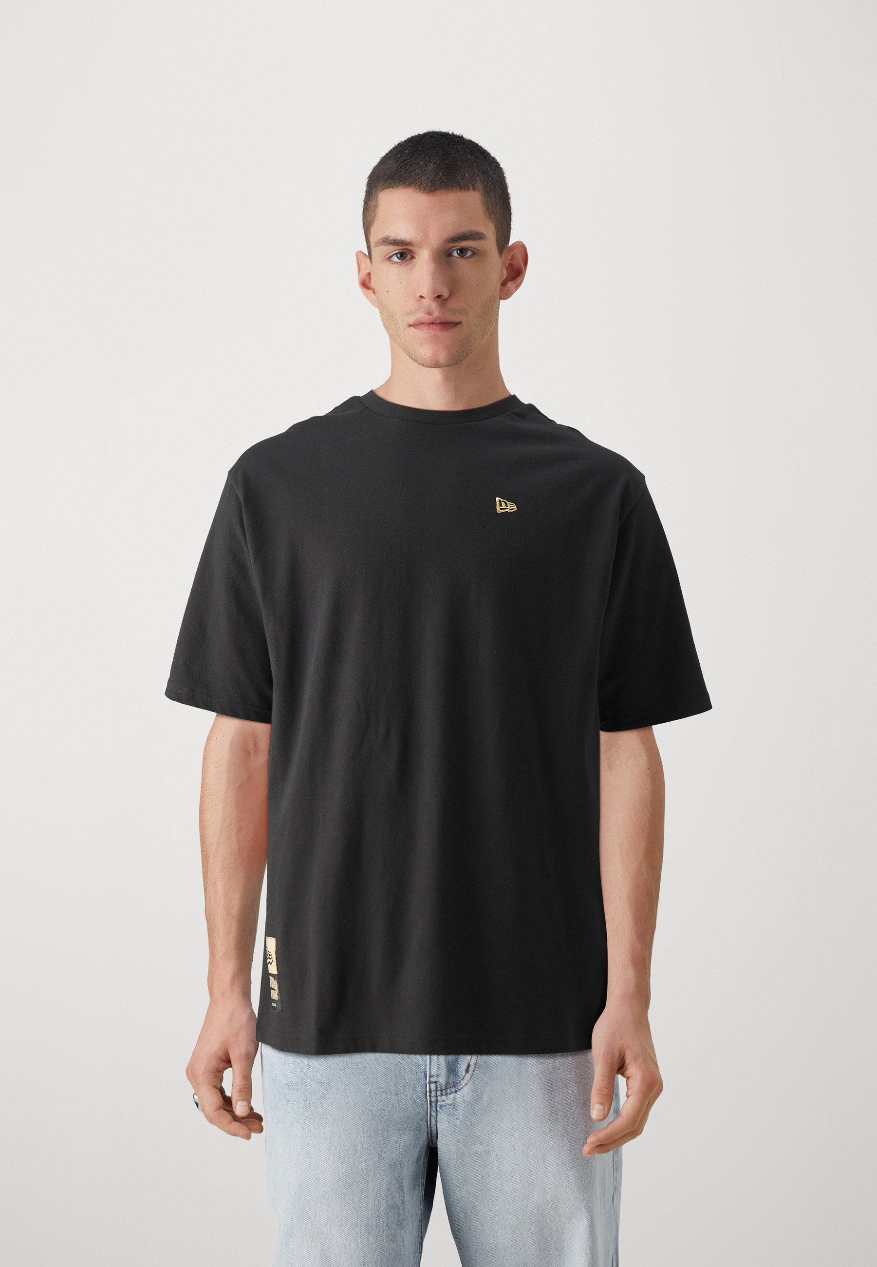 ☆New Era☆ New Era World Wide T-Shirt Black 14679799 New Era - T-shirt basic/czarny - Zalando.pl