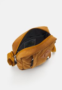 The North Face BERKELEY CROSSBODY UNISEX - Borsa a tracolla - tan