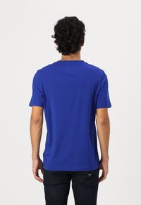 Tommy Hilfiger BIG TEE - Print T-shirt - wedge blue
