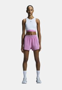 On ACTIVE 2-IN-1 CROP - Top - white