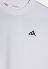 adidas Performance CLUB TENNIS - Camiseta básica - white