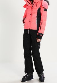 Superdry & Co Skibroek - black