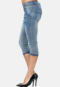 Elara CAPRI - Shorts vaqueros - blau