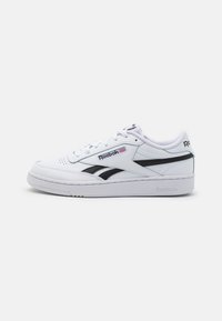 CLUB C REVENGE - Matalavartiset tennarit - footwear white/black