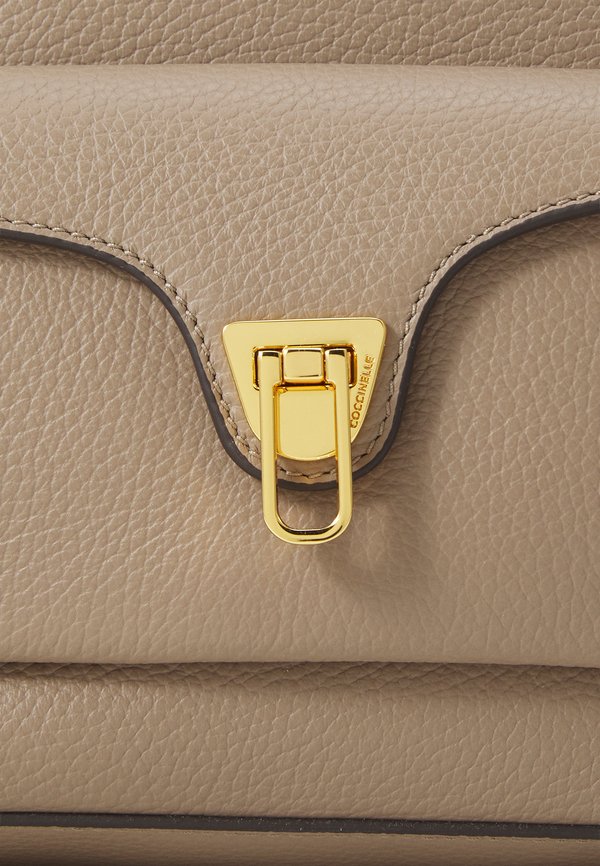 BEAT - Rucksack - warm taupe2