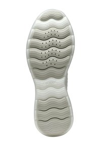Suola di sneaker bianca con un motivo di battistrada ondulato e fori di ventilazione. Il logo Geox è visibile sul lato. Materiale in gomma testurizzata.