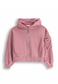 Zwięzła różowa bluza z kapturem, przednim zamkiem błyskawicznym, ściągaczami przy mankietach i bocznymi kieszeniami. Miękka tekstura z lekkim połyskiem, z detalem w oversize'owym rękawie.