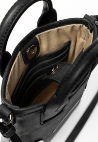 CLIO GOLDBRENNER TESSA CLASSIC - Étui à portable - black silver