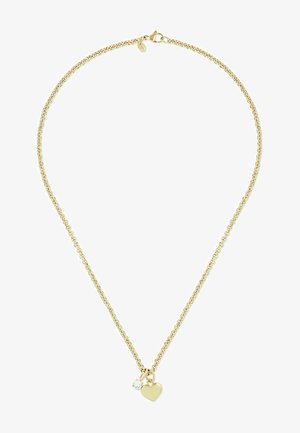 Collana in oro con un piccolo ciondolo a forma di cuore e un accento di pietra trasparente. La catena ha un design delicato e testurizzato.