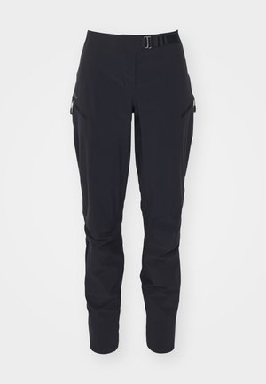 Zwarte outdoorbroek gemaakt van duurzaam materiaal, met een rechtmodel ontwerp, verstelbare taille met een gesp en ritszakken aan de zijkant.