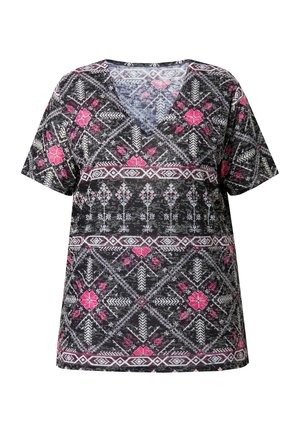 Angel of Style, - T-shirt z nadrukiem
