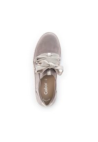 Light gray sneaker with a smooth suede finish, featuring a wide fabric bow on the front, rubber sole, and a cushioned insole with branding.
