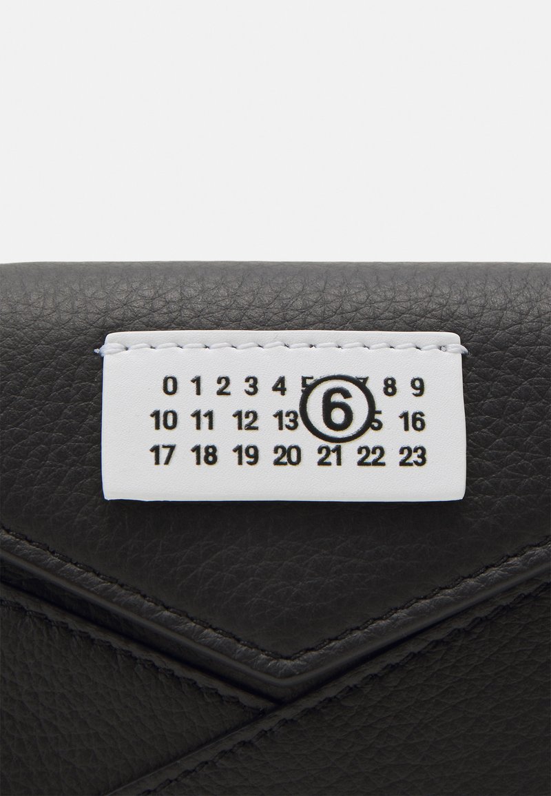 MM6 Maison Margiela JAPANESE FLAP WALLET UNISEX - Geldbörse  