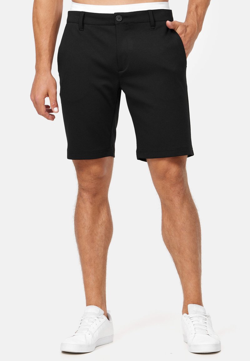 INDICODE JEANS - AALBORG - Shorts - black, Ingrandire