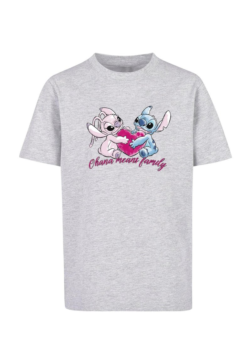 Grå bomulds T-shirt med et legende grafisk motiv af to tegneseriefigurer, der holder et pink hjerte, med teksten "Ohana betyder familie" nedenfor.